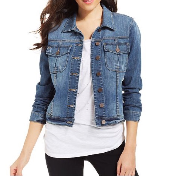 New York & Company Jackets & Blazers - 🛍HOST PICK🛍 Size 4 New York & Co Denim Jacket